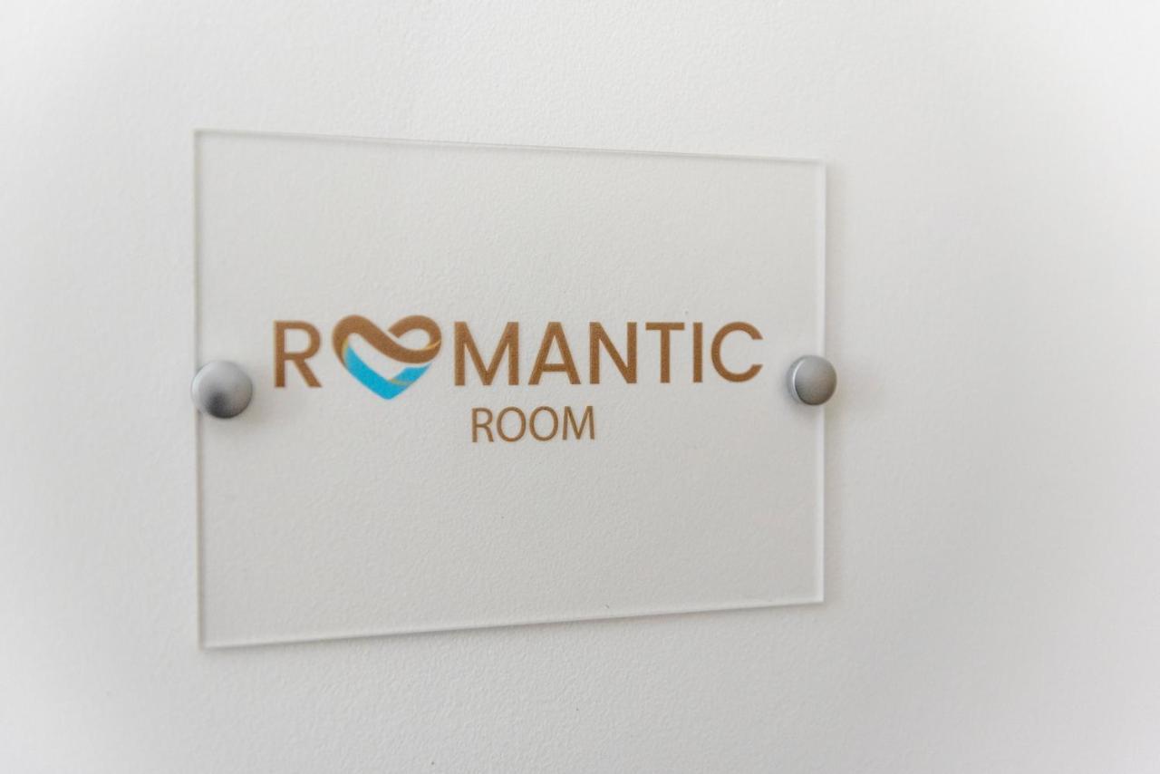 Romantic Room โมโนโปลี ภายนอก รูปภาพ